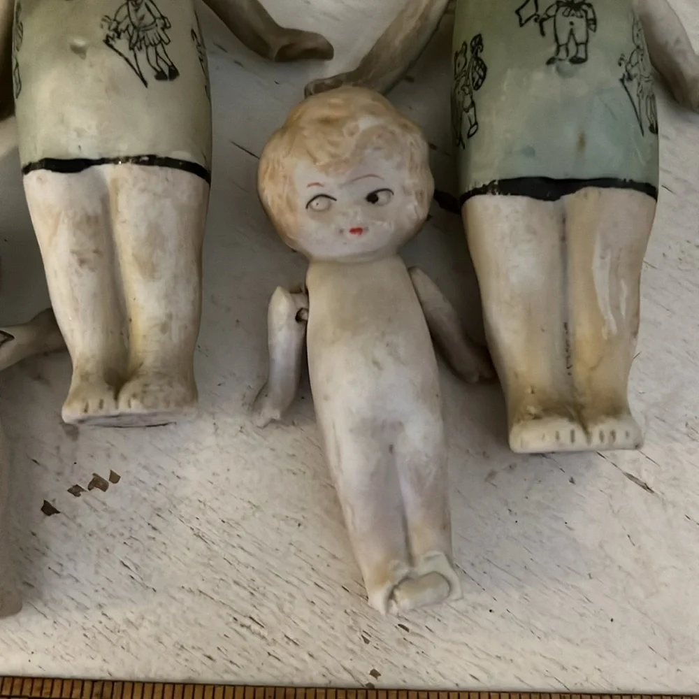 Lot Antique bisque jointed & strung Japan dolls miniature